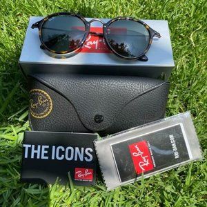 Ray-Ban 2447 Round Brown Tortoiseshell 49MM